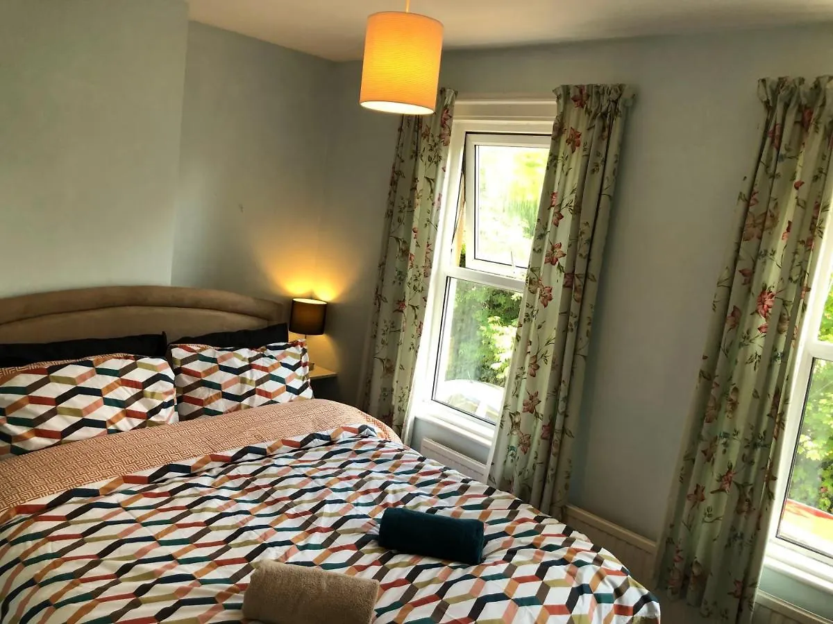 The Burnham House Villa Bath