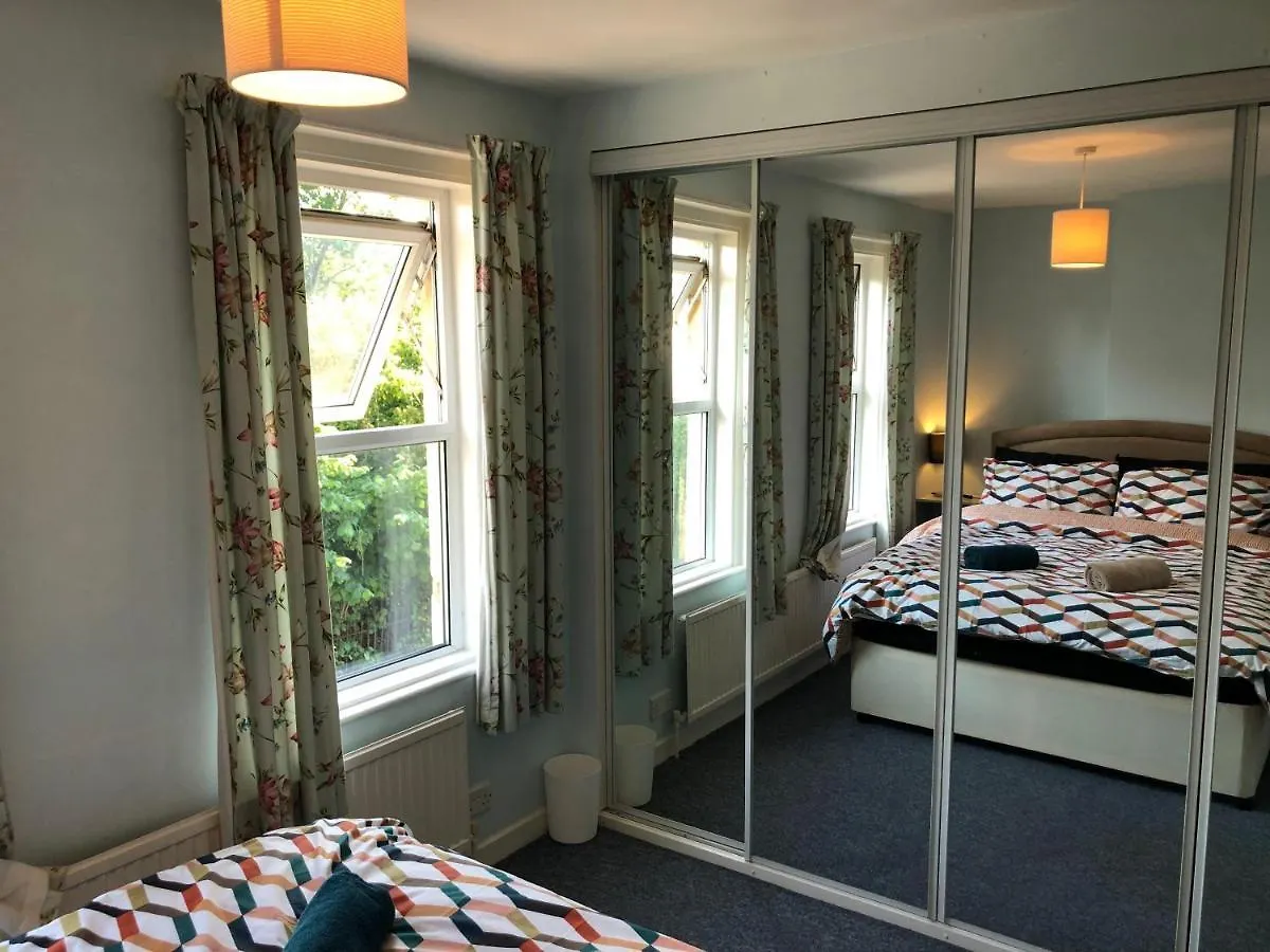 The Burnham House Villa Bath Holiday home